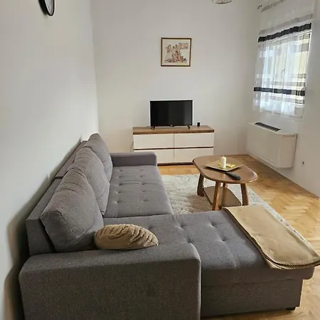 Dimos Apartman-2