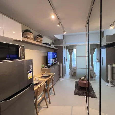 38 Park Avenue Condominium Cebu It Park - Unit Freyja-2