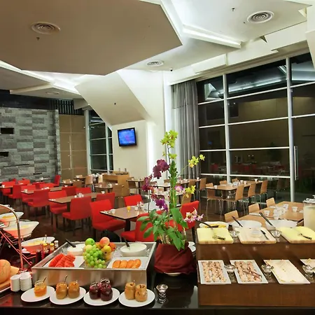 Parkroyal Serviced Suites Kuala Lumpur-3
