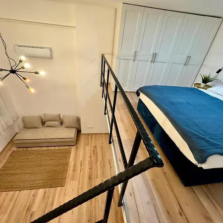 Downtown Double Room Deluxe With Joint Kitchen-2