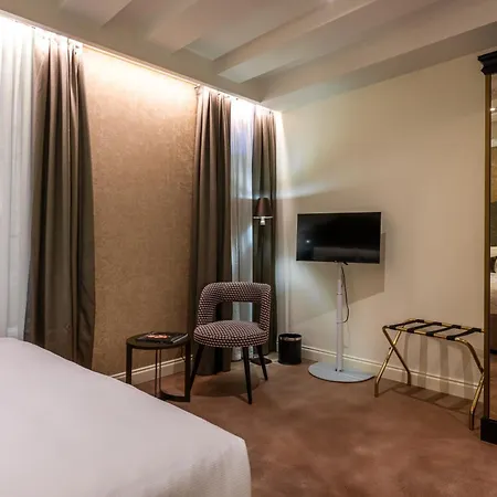 Acca Hotel-3