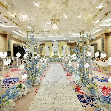 Lumire Hotel & Convention Centre-2