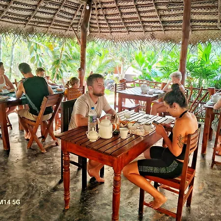 Sea Sound Cabana & Restaurant-3