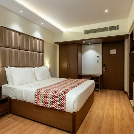 Fariyas Hotel Mumbai , Colaba-3