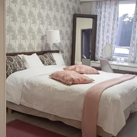 Viherkallio Two Room Apartment With Kitchen And Balkony-3