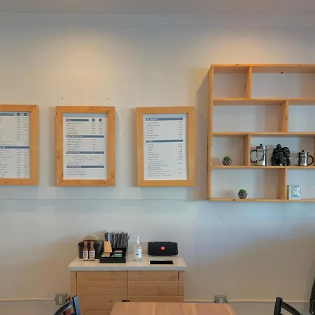 Hometel Suites-3