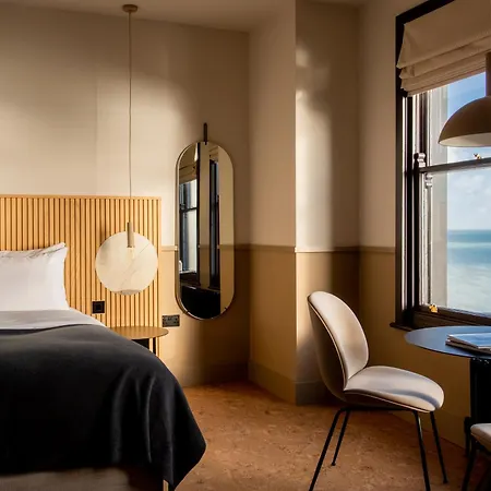Port Hotel-3