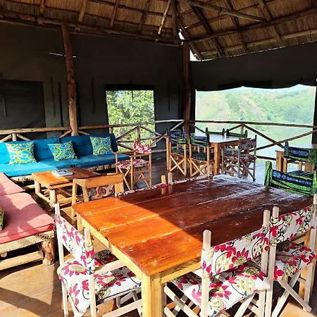 Mwamba Kelele Lodge-3