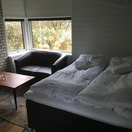 Harvey'S Bed & Breakfast-2
