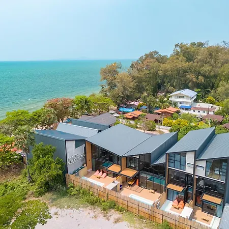 Dojo Poolvilla Beach Resort - Private Beach Villa--2