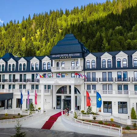 Grand Hotel Belushi-3