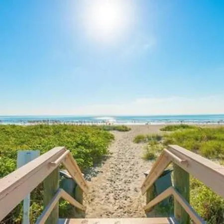 Atrium Condo Standard - Sleeps 4 103-3