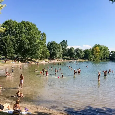 Appartement Calme Avec Balcon, A 4Km Du Centre, Parking, Wi-Fi, Netflix Gratuit-3