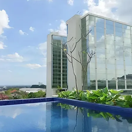 Bravo Room At Exclusive Apartment-3