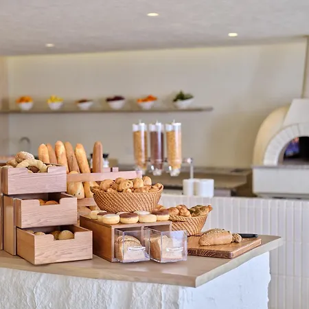 Arabella Beach Hotel Kuwait, Vignette Collection By Ihg-3