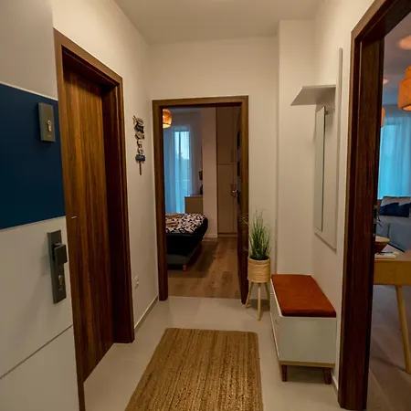 Mistral Residence 308-2