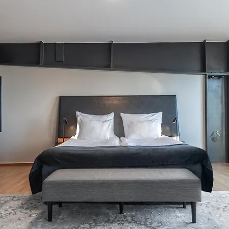 Quality Hotel 11 & Eriksbergshallen-3