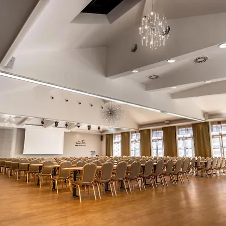 Hotel Galant Mikulov-3