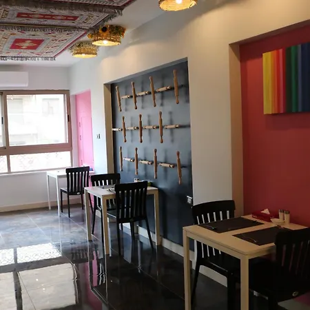 Amman Trail Hotel & Studios-3