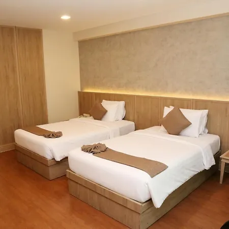 Crystal Palace Luxury Hotel Pattaya-2