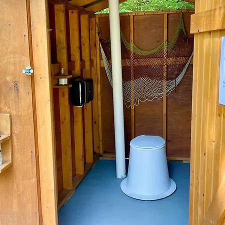 So Damn Lucky Glamping-2