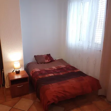 Apartment Vuzar-3