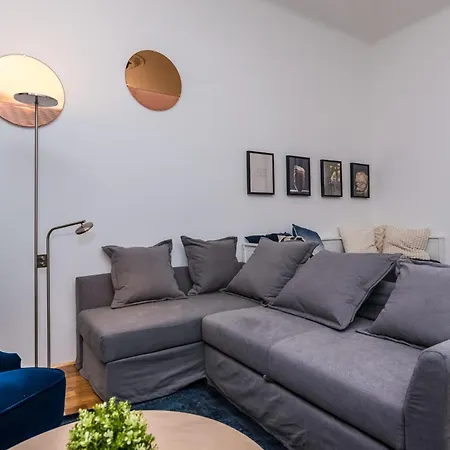 Bismarck Two Bedroom Apartment-2