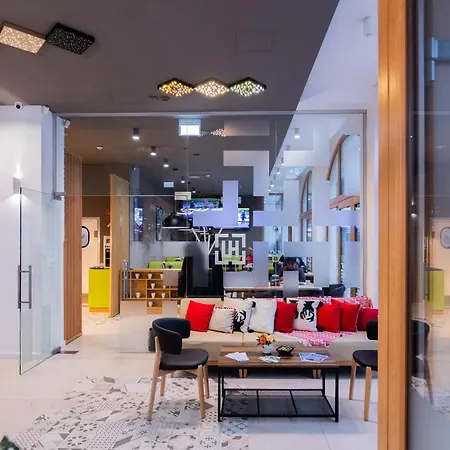 Hotel Urban-2