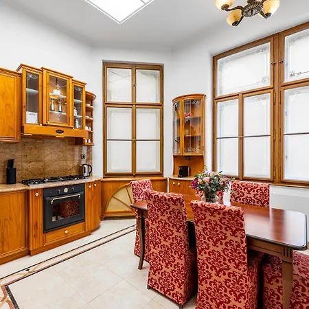 Malostranska Residence-2