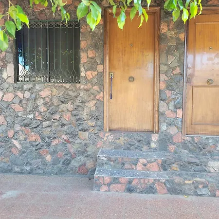 Hermoso Apartamento Monoambiente Zona Shopping-2