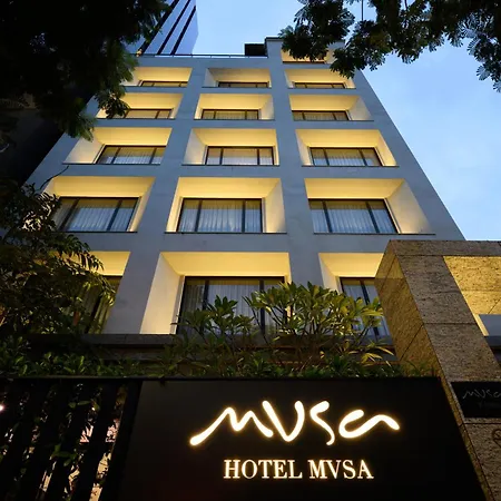 Hotel Mvsa+Michelin 2 Starred Molino De Urdaniz-3