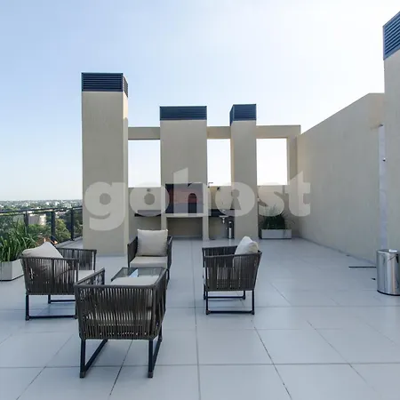 Amazing 2 Bedroom Apartment Near Paseo La Galeria-3
