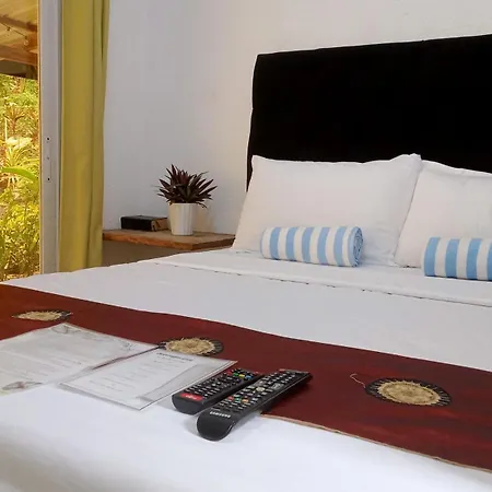 Baywalk Suites Batangas-3