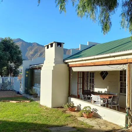 Aloe Cottage-3