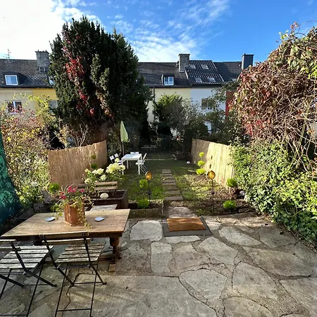 The Peaceful Garden Family Stay With Free Parking-3