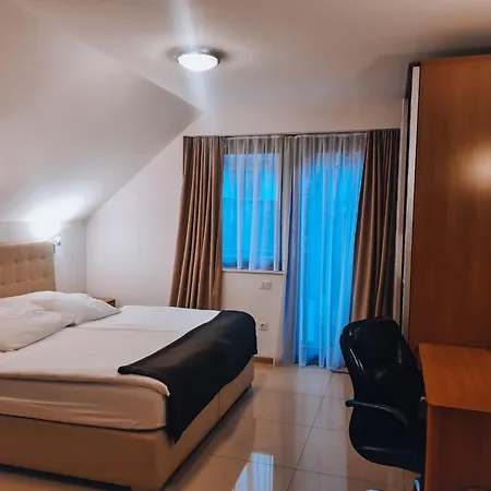 Aparthotel Gaja-3