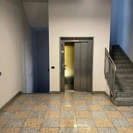 Penthouse In Milan - 2 Terraces And Netflix-3