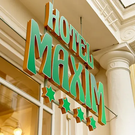 Hotel Maxim-2