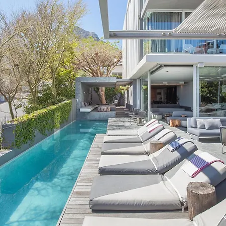 Pod Camps Bay By The Oyster Collection-3