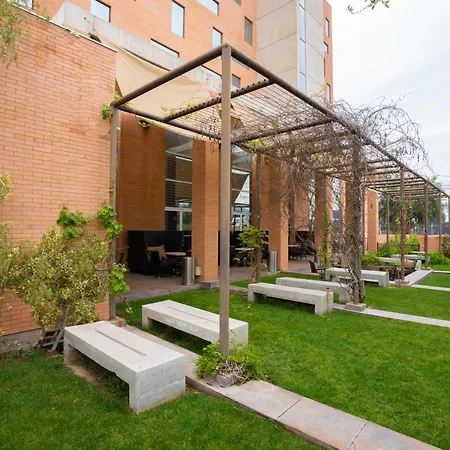 Hilton Garden Inn Santiago Airport-3