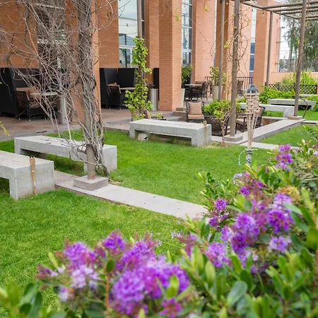 Hilton Garden Inn Santiago Airport-2