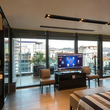 Key Hotel-3