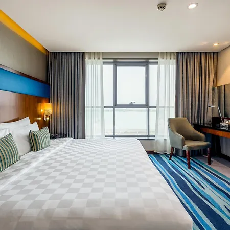 Flora Al Barsha Hotel At The Mall-2