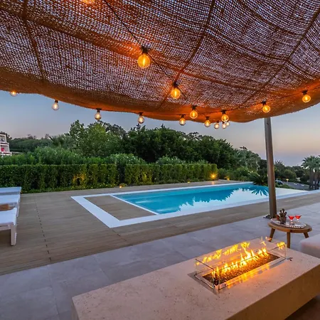 Luxury Beach Villa - Casa Do Forte- Infinity Pool Sea View- Beach Walking Distance By Dreamvillasalbufeira-3