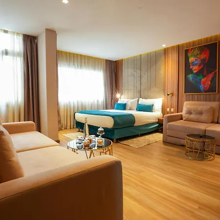 First Suites Hotel-2