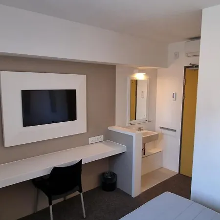Check Inn Hotel-2