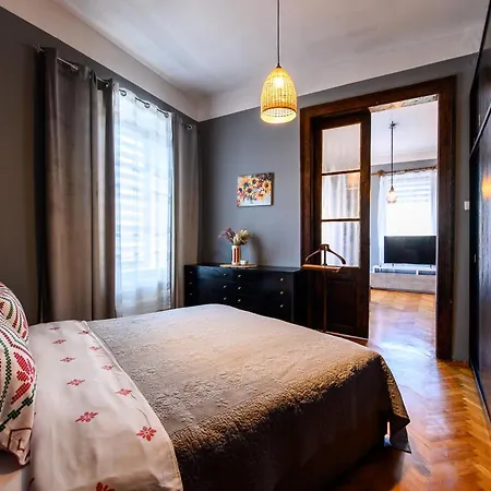 Arena View Premium Apartment-2
