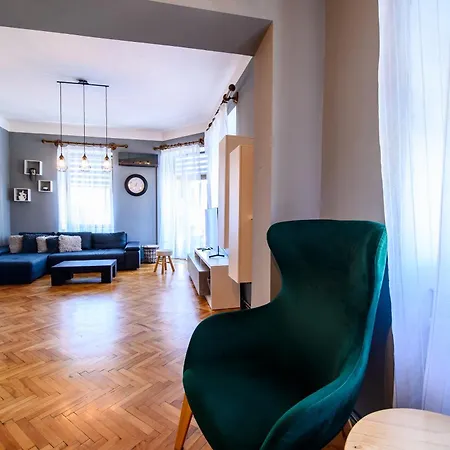 Arena View Premium Apartment-3