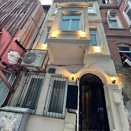 Taksim Nacre 360 Suit-2
