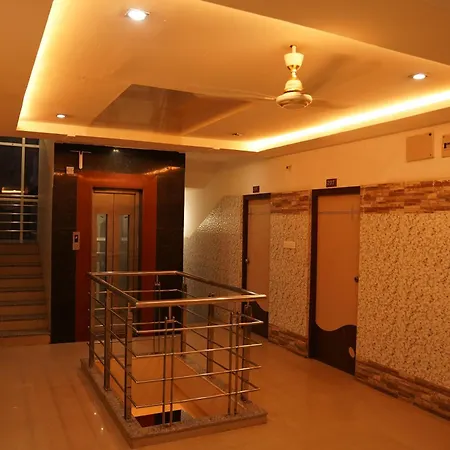 Hotel Omni Plaza-2